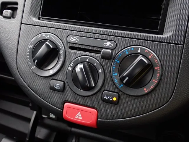 ＮＶ１５０　ＡＤ　２ＷＤ（ニッサン）の車両写真