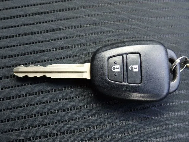 トヨタ　サクシードバン　２ＷＤ