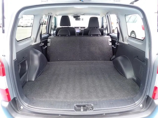 トヨタ　サクシードバン　２ＷＤ