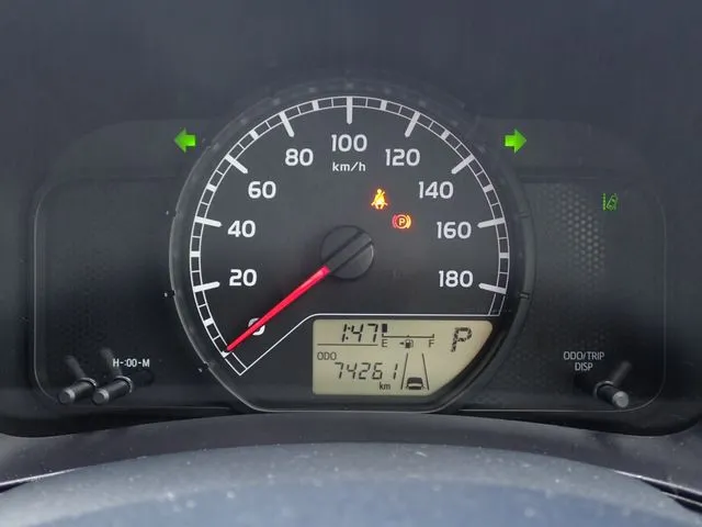 トヨタ　サクシードバン　２ＷＤ