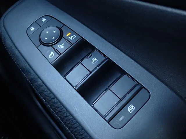 ノート(ニッサン)の車両写真