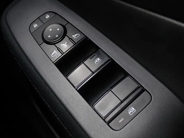 ノート(ニッサン)の車両写真