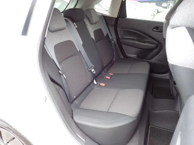 ノート(ニッサン)の車両写真