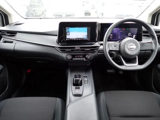 ノート(ニッサン)の車両写真