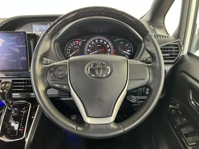 トヨタ　エスクァイア