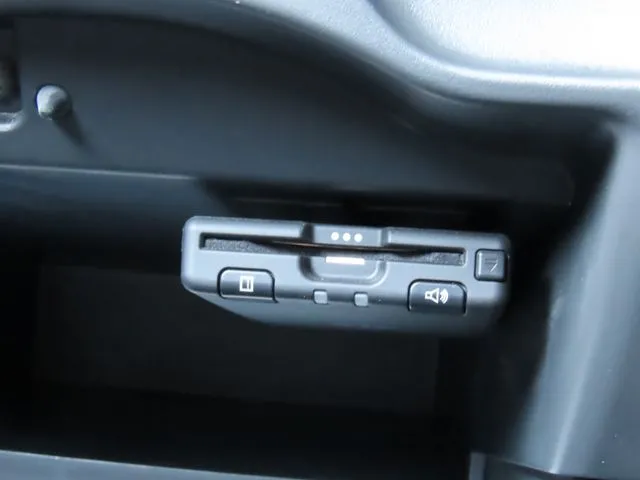 ノート（ニッサン）の車両写真