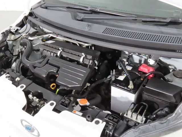 ミラ　イース（ダイハツ）の車両写真