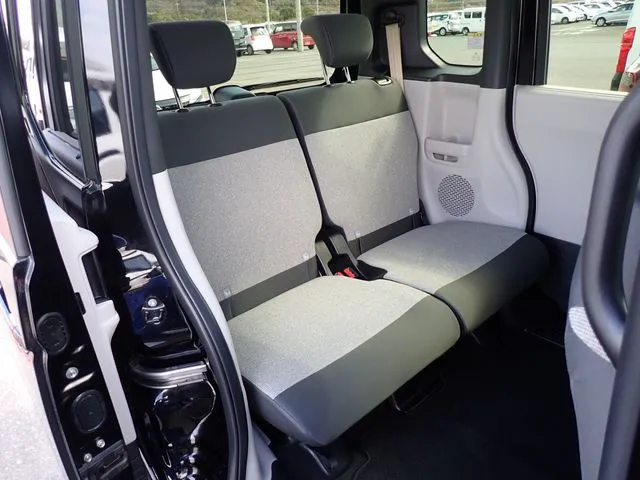 ホンダ　Ｎ　ＢＯＸ