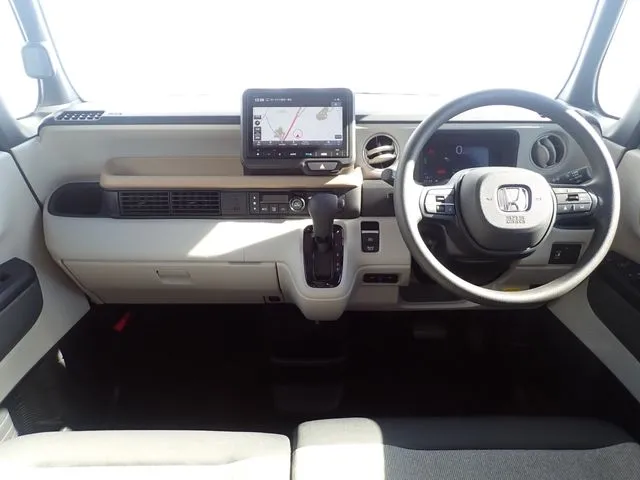 ホンダ　Ｎ　ＢＯＸ