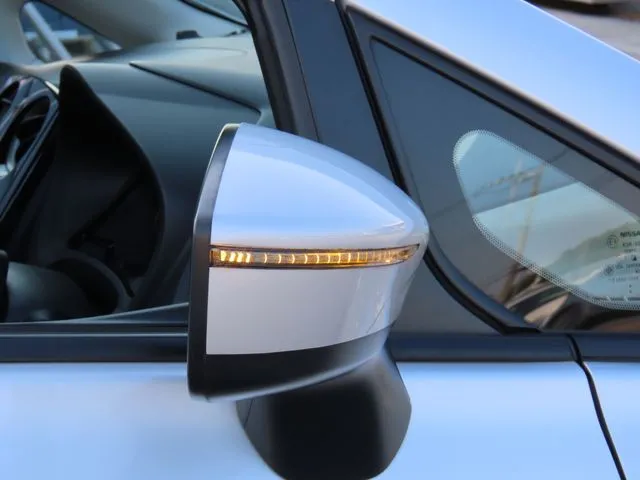 ノート（ニッサン）の車両写真