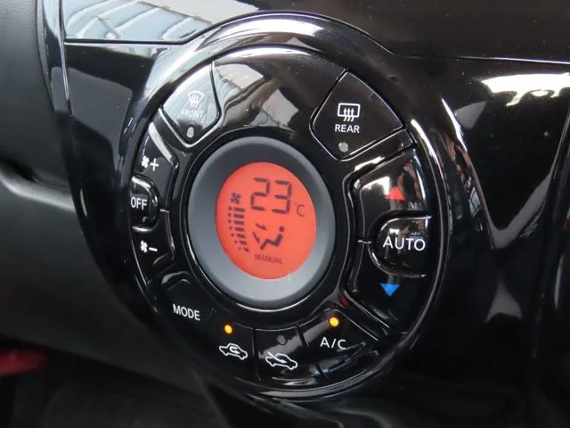 ノート（ニッサン）の車両写真