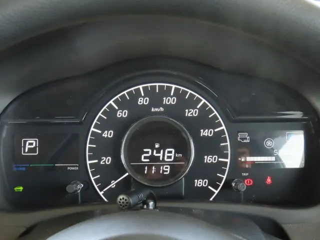 ノート（ニッサン）の車両写真