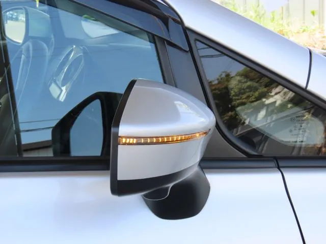 ノート（ニッサン）の車両写真