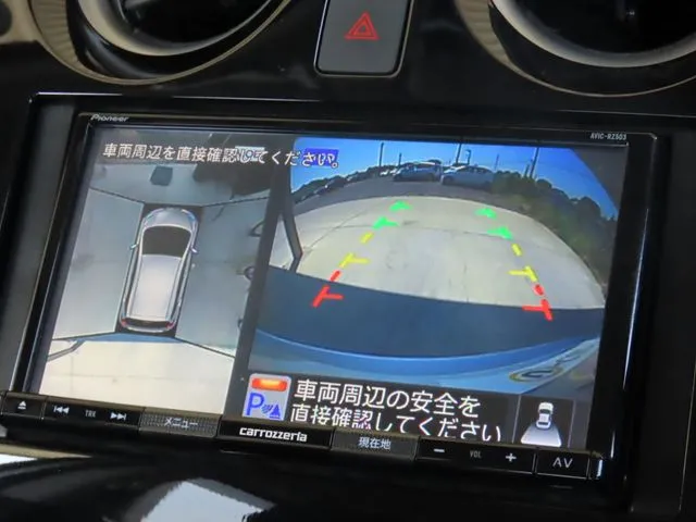 ノート（ニッサン）の車両写真