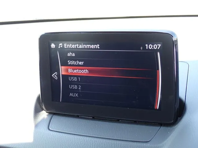 マツダ　デミオ