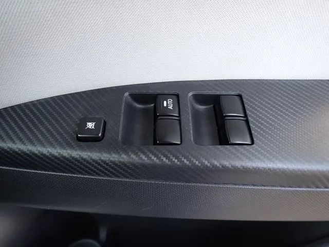 ミツビシ　ミラージュＨＢ