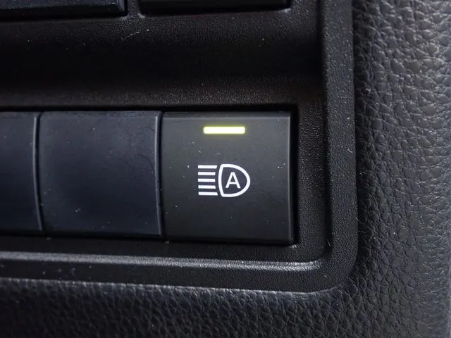 トヨタ　ヤリス