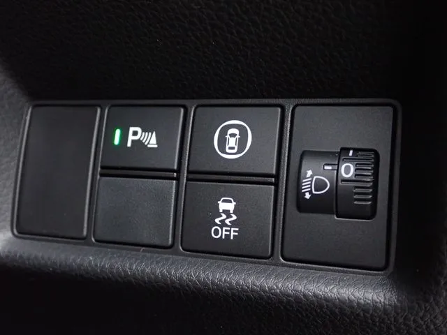 ホンダ　フィット　ｅ：ＨＥＶ