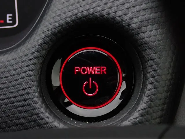 ホンダ　フィット　ｅ：ＨＥＶ