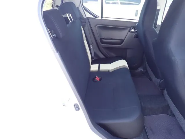 ミラ イース(ダイハツ)の車両写真