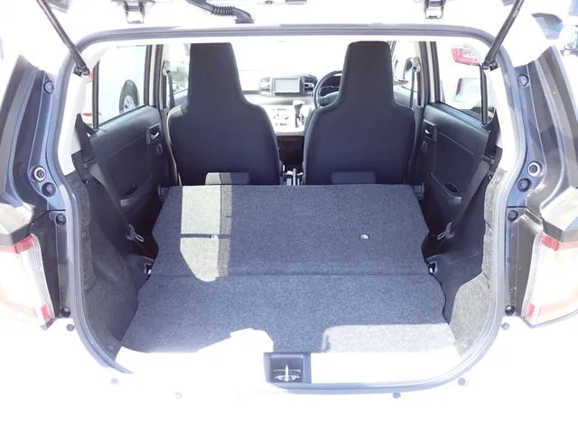 ミラ イース(ダイハツ)の車両写真