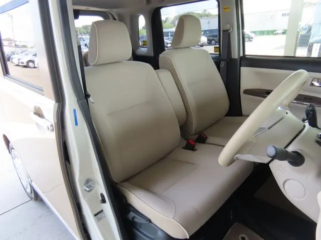 ダイハツ ムーヴ キャンバス