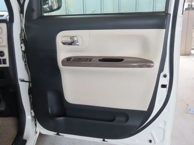 ダイハツ ムーヴ キャンバス