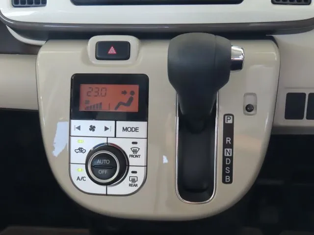 ダイハツ ムーヴ キャンバス