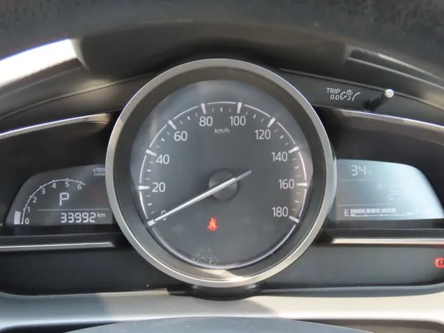 ＭＡＺＤＡ２（マツダ）の車両写真