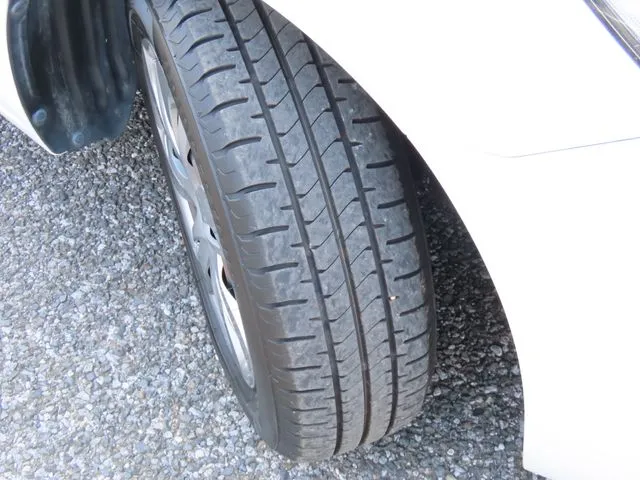 ＭＡＺＤＡ２（マツダ）の車両写真