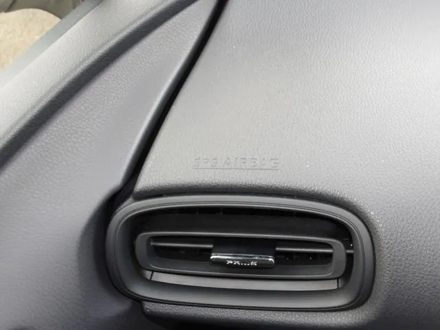 トヨタ　プリウス