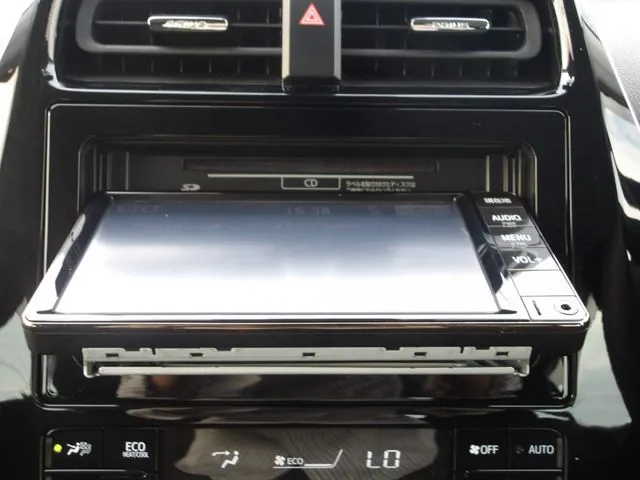 トヨタ　プリウス