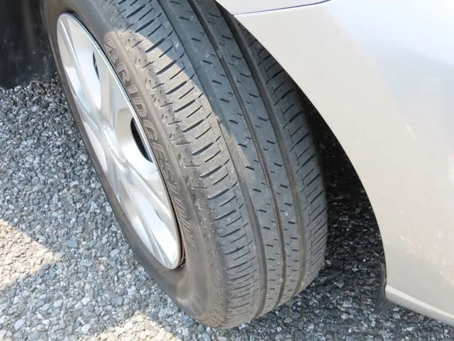 ニッサン　ノート