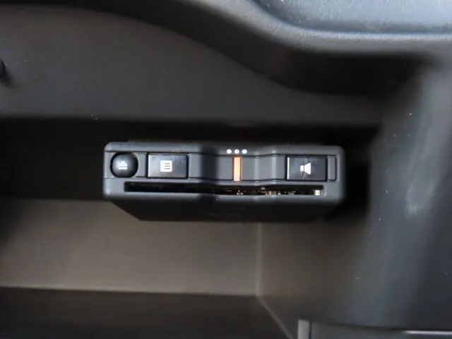 ニッサン　ノート