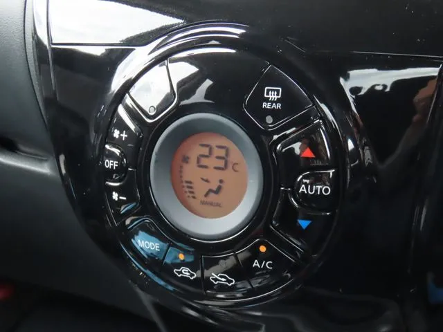 ノート（ニッサン）の車両写真