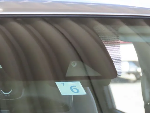 ニッサン　ノート