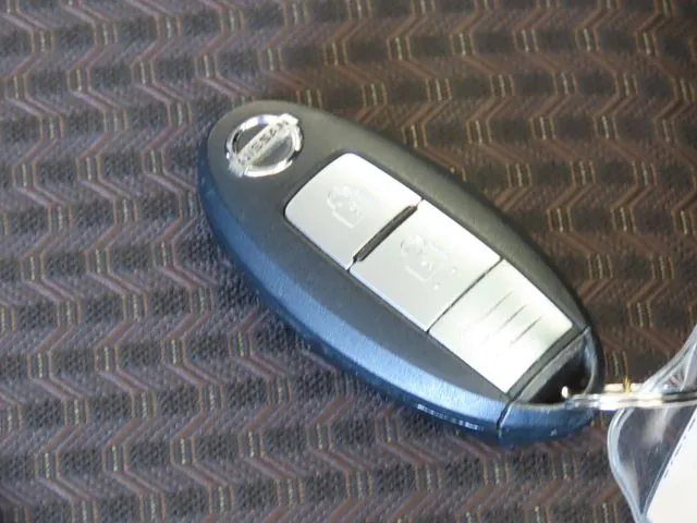 ニッサン　ノート