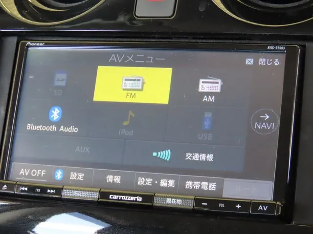 ニッサン　ノート