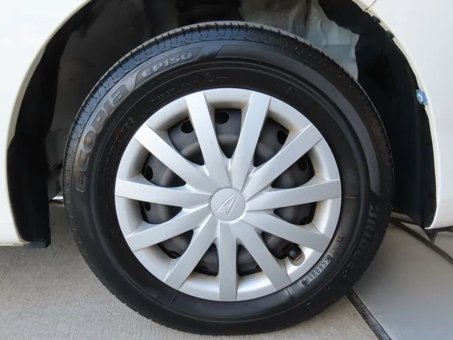 ミラ イース(ダイハツ)の車両写真