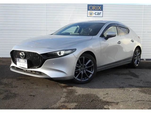 MAZDA3 ファストバック(マツダ)|オリックスU-carの中古車