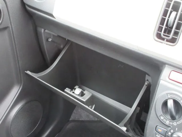 アルト　４ＷＤ（スズキ）の車両写真