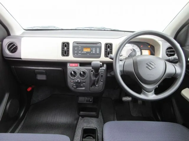 アルト　４ＷＤ（スズキ）の車両写真