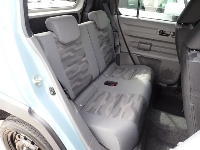 ダイハツ タフト