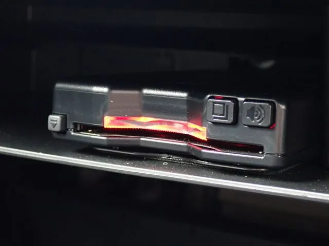 ダイハツ タフト