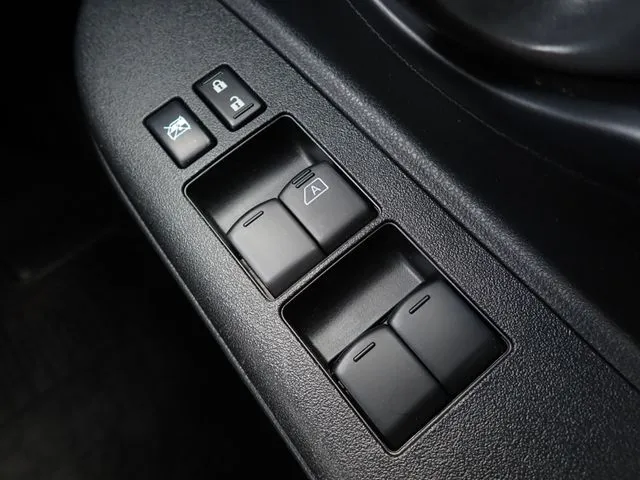 マーチ(ニッサン)の車両写真