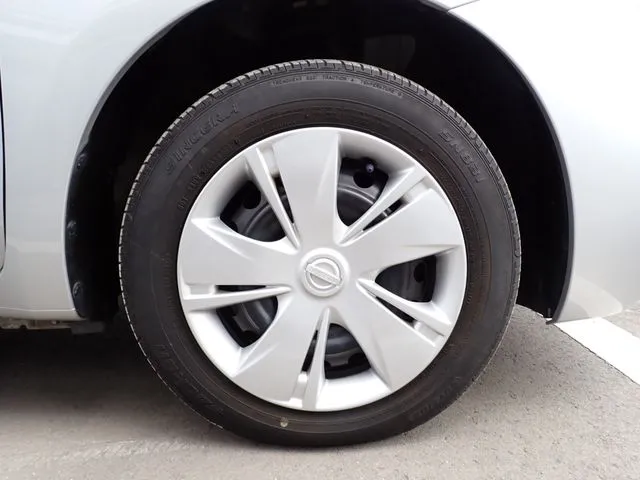 マーチ(ニッサン)の車両写真