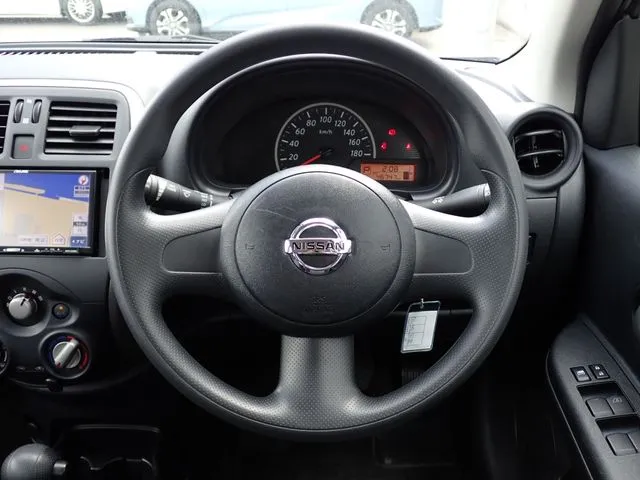 マーチ(ニッサン)の車両写真