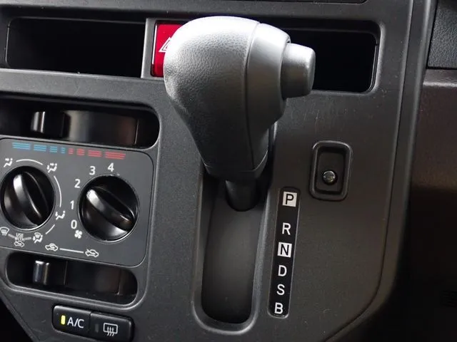 スバル　ジャスティ