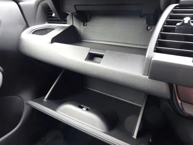 フィット　ｅ：ＨＥＶ（ホンダ）の車両写真