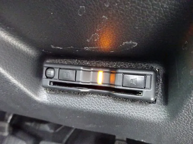 ホンダ　シャトル　ハイブリッド